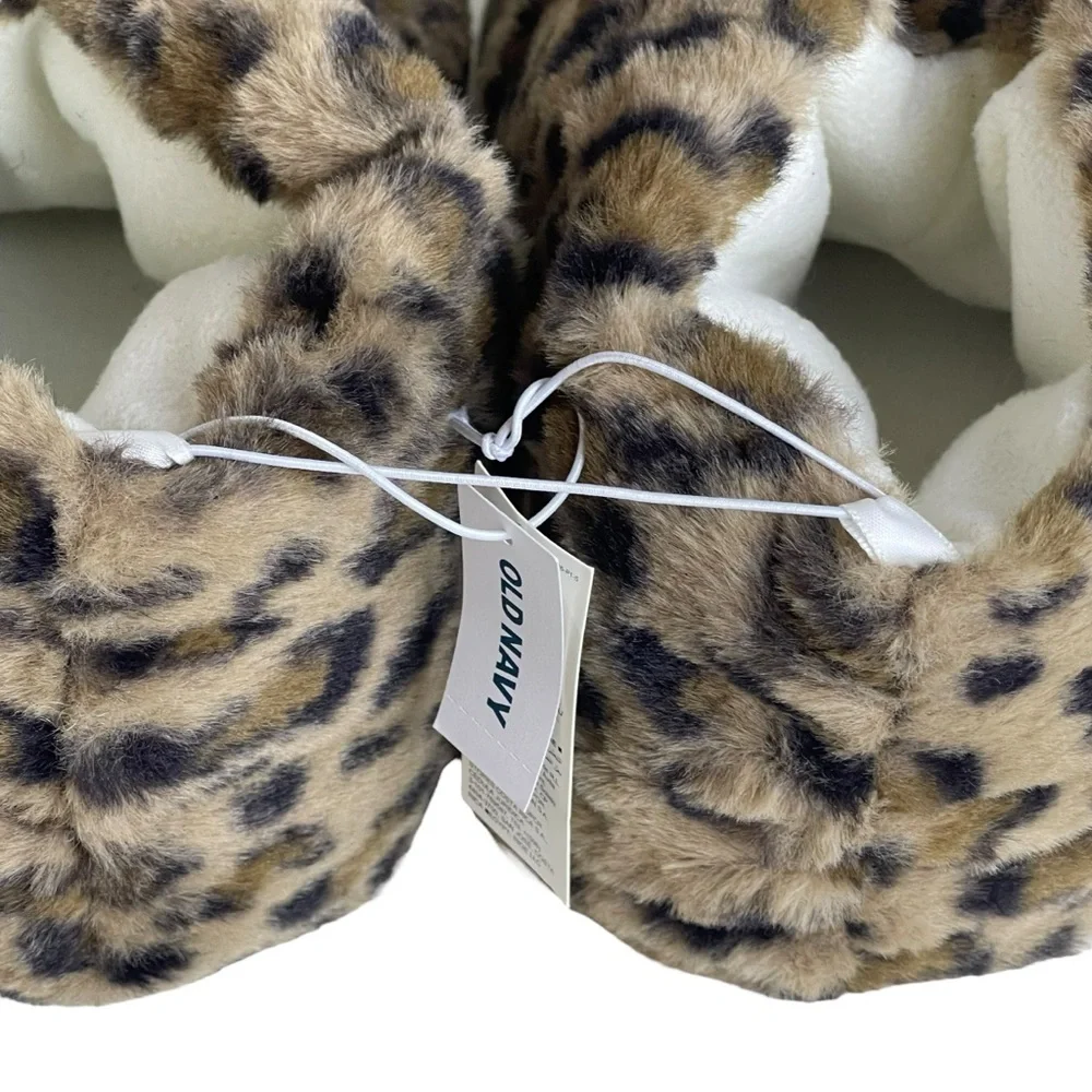 NWT Old Navy Kids Plush Slippers XXL Youth 5-6 Critter Leopard Monster Claw Feet